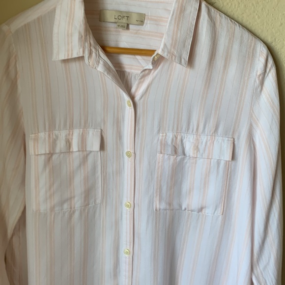 Loft button down in pink striped🌸 - Picture 3 of 10
